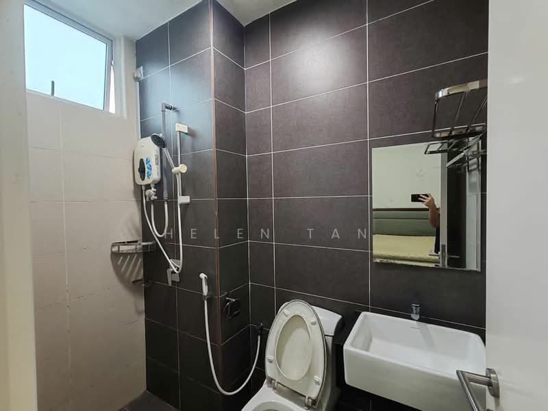Service Residence for Sale at Sky Habitat - Helen Tan - Bathroom - PropertyGuru.com.my