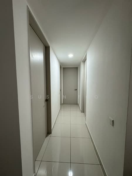Servis Apartment untuk Dijual di Far East - Susan Foo - Corridor - PropertyGuru.com.my