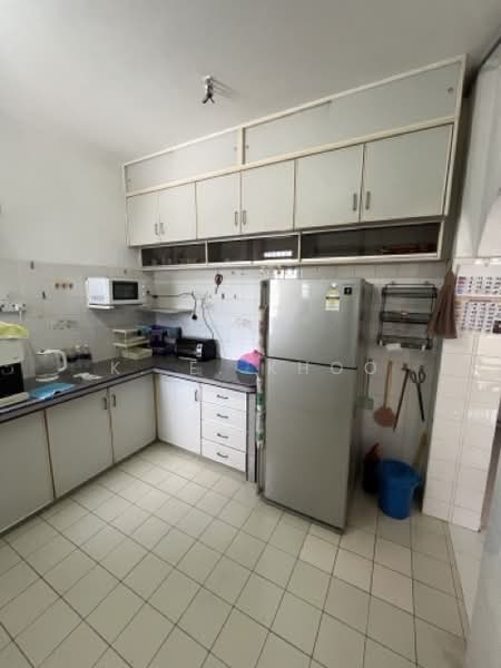 Apartment for Sale at Greenlane Heights Block B - K. E. Khoo - Kitchen - PropertyGuru.com.my