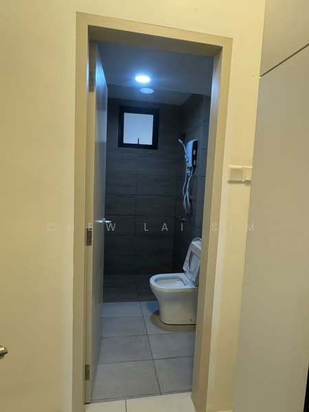 Service Residence for Rent at Vivo Executive Apartment - Chew Lai Sim - Bathroom - PropertyGuru.com.my