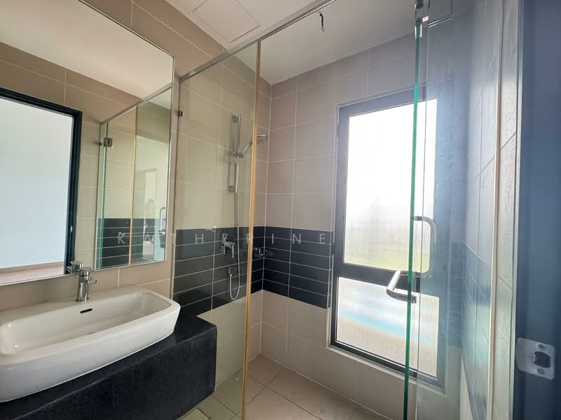 Service Residence for Sale at The Link 2 Residences - Katherine Lam - Bathroom - PropertyGuru.com.my