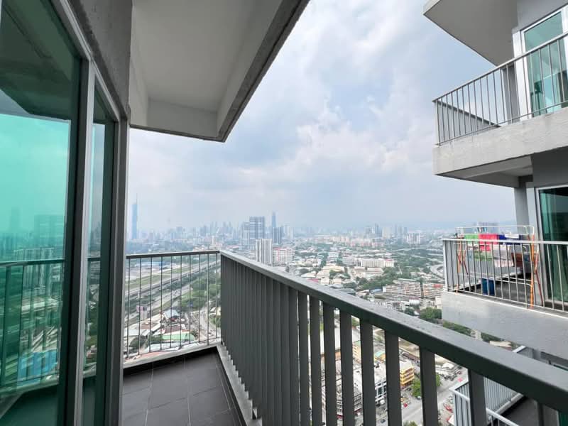 Servis Apartment untuk Dijual di Serviced Residence @ Razak City Residences (RC Residences) - Michelle Tan - Balcony - PropertyGuru.com.my