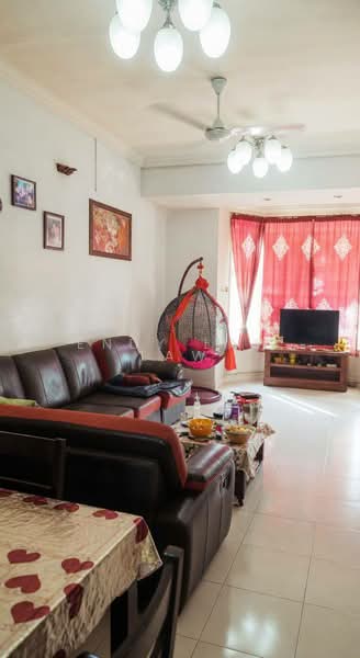 Rumah Teres 2 Tingkat untuk Dijual di Taman Impian Emas (Skudai) - Endy Law Law - Living Room - PropertyGuru.com.my