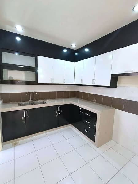 2-storey Terraced House for Sale in Bukit Indah (Iskandar Puteri (Nusajaya)) - Karl Lim - Kitchen - PropertyGuru.com.my