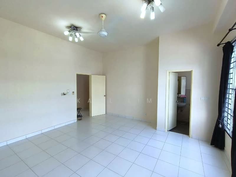 2-storey Terraced House for Sale in Bukit Indah (Iskandar Puteri (Nusajaya)) - Karl Lim - Living Room - PropertyGuru.com.my