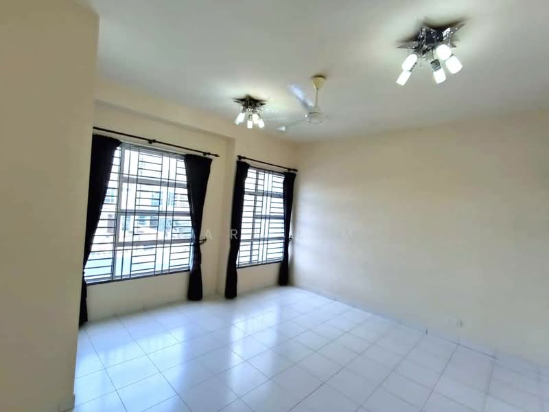 2-storey Terraced House for Sale in Bukit Indah (Iskandar Puteri (Nusajaya)) - Karl Lim - Living Room - PropertyGuru.com.my