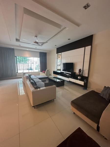 Rumah Banglo untuk Dijual di Taman Melawati (Ulu Kelang) - Izzah Alias - Living Room - PropertyGuru.com.my