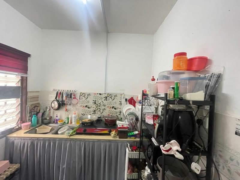 2-storey Terraced House for Sale in Puncak Alam (Selangor) - Rohana Ishak - Kitchen - PropertyGuru.com.my