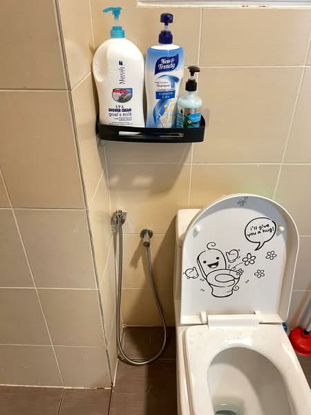 Service Residence for Rent at Pandan Residence 2 - Jessy Koh - Bathroom - PropertyGuru.com.my