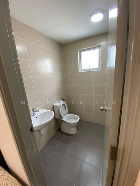 Servis Apartment untuk Dijual di Serviced Residence @ Razak City Residences (RC Residences) - Michelle Tan - Bathroom - PropertyGuru.com.my