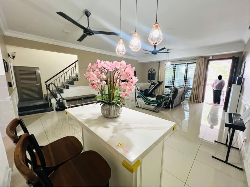Rumah Bandar untuk Dijual di Kajang (Selangor) - Ahmad Muslim - PropertyGuru.com.my