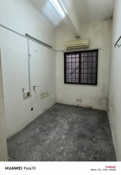 Flat for Sale at Taman Serdang Perdana - Yan . - Interior - PropertyGuru.com.my