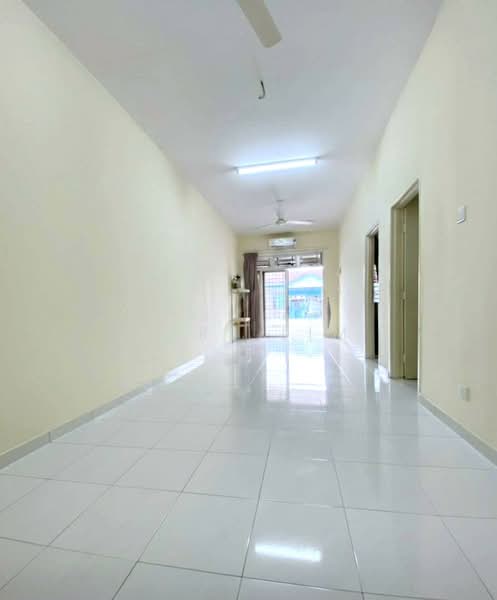 1-storey Terraced House for Sale in Taman JP Perdana (Johor Bahru) - Karl Lim - Living Room - PropertyGuru.com.my