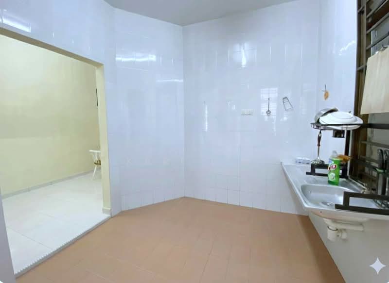 1-storey Terraced House for Sale in Taman JP Perdana (Johor Bahru) - Karl Lim - Kitchen - PropertyGuru.com.my