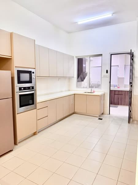 Rumah Teres 2 Tingkat untuk Disewa di Alam Impian (Shah Alam) - Baxter Lim - Kitchen - PropertyGuru.com.my