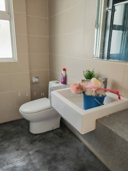 Rumah Teres 2 Tingkat untuk Dijual di Bandar Tropicana Aman (Telok Panglima Garang) - Esther Leong - Bathroom - PropertyGuru.com.my