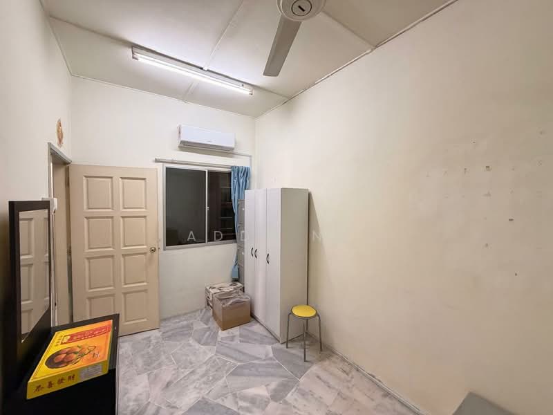 1.5-storey Terraced House for Sale in Cheras (Selangor) - Addy Ng - Bedroom - PropertyGuru.com.my