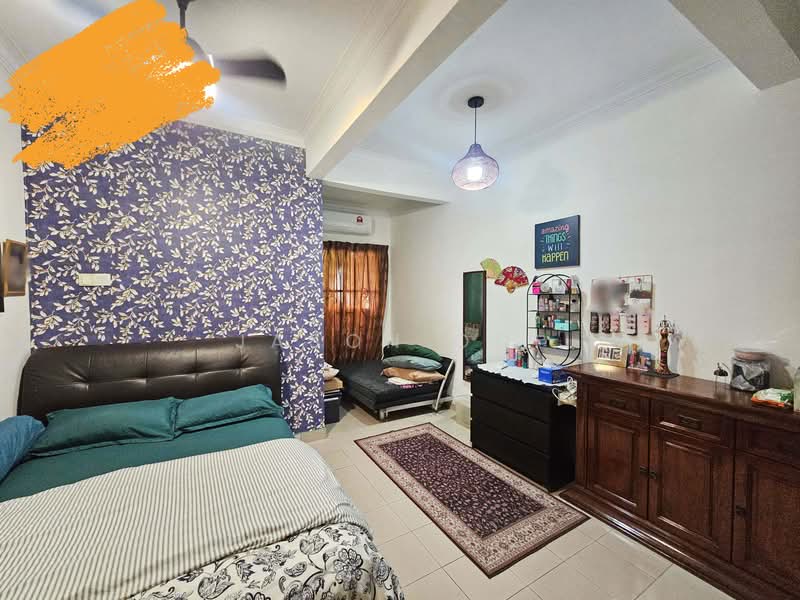 2-storey Terraced House for Sale in Putra Heights (Subang Jaya) - Jason Ooi - Bedroom - PropertyGuru.com.my