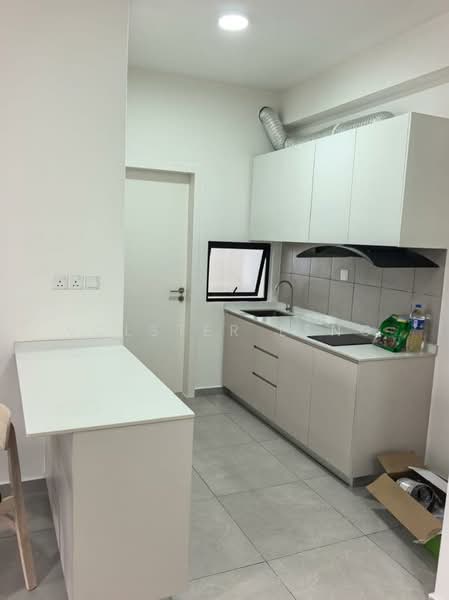 Servis Apartment untuk Disewa di D'Ivo - Volster Leng - Kitchen - PropertyGuru.com.my