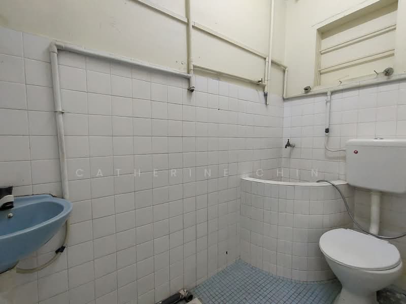 1-storey Terraced House for Sale in Ipoh (Perak) - Catherine Chin - Bathroom - PropertyGuru.com.my