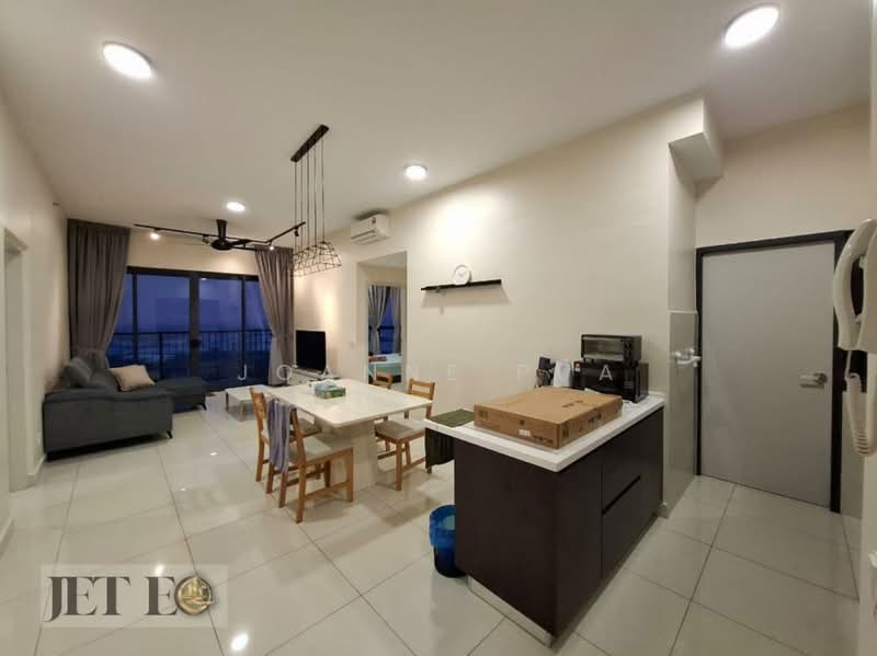 Servis Apartment untuk Disewa di Setia City Residences - Joanne Pua - Living Room - PropertyGuru.com.my