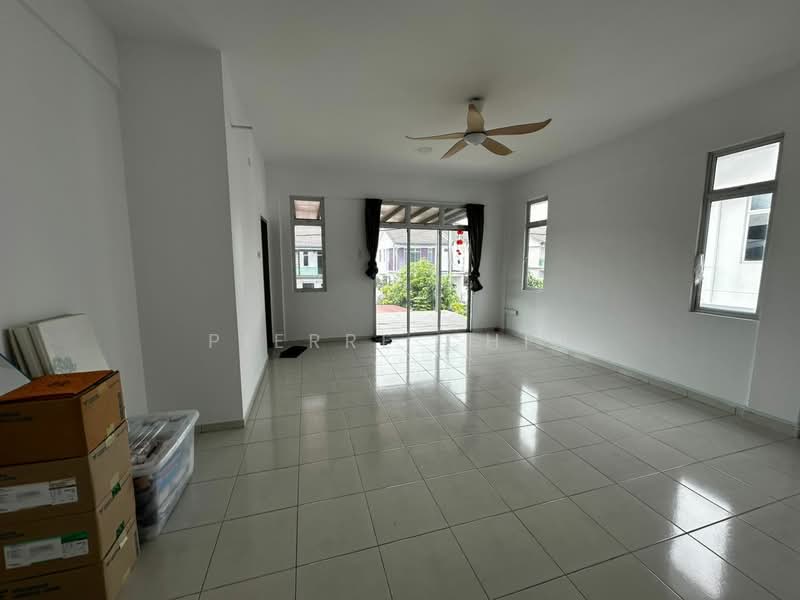 Cluster House for Sale in Taman Pulai Mutiara (Iskandar Puteri (Nusajaya)) - Pierre Chin - Living Room - PropertyGuru.com.my