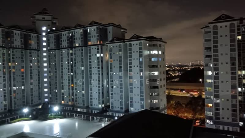 Condominium for Rent at D'aman Crimson - Chun Yee - Exterior - PropertyGuru.com.my