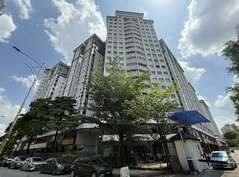 Condominium for Rent at D'aman Crimson - Chun Yee - Exterior - PropertyGuru.com.my