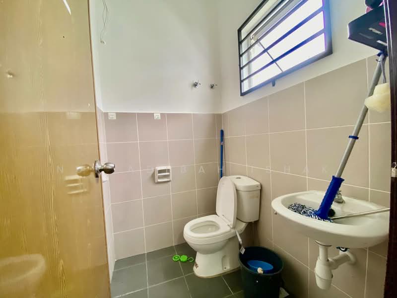 Rumah Teres 2 Tingkat untuk Dijual di Kota Warisan (Sepang) - Nur Adibah Ishak - PropertyGuru.com.my