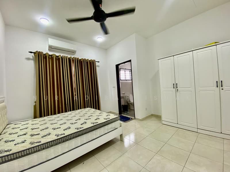 Rumah Teres 2 Tingkat untuk Dijual di Kota Warisan (Sepang) - Nur Adibah Ishak - PropertyGuru.com.my