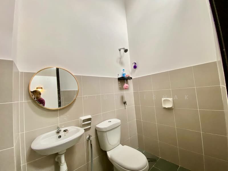 Rumah Teres 2 Tingkat untuk Dijual di Kota Warisan (Sepang) - Nur Adibah Ishak - PropertyGuru.com.my