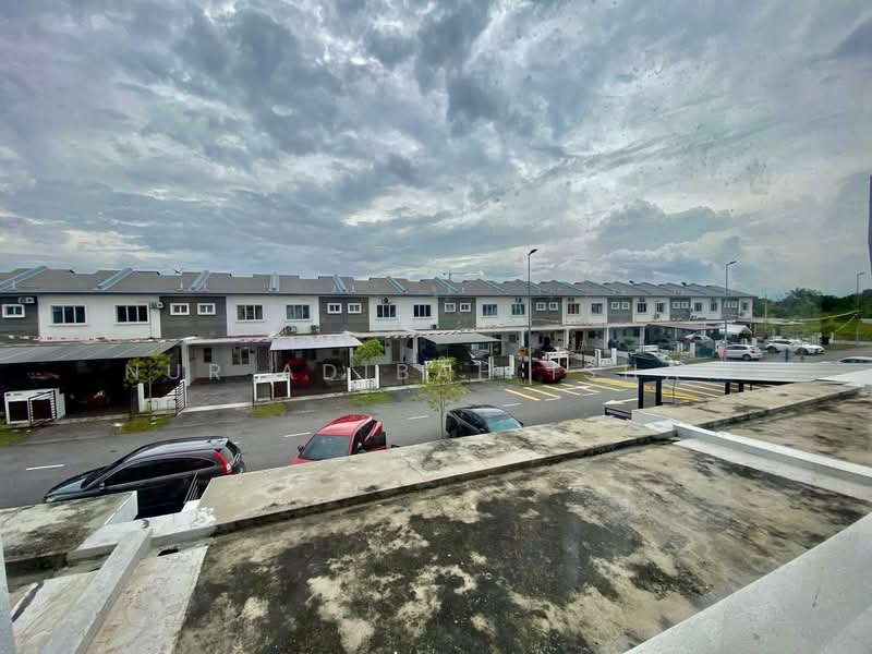 Rumah Teres 2 Tingkat untuk Dijual di Kota Warisan (Sepang) - Nur Adibah Ishak - PropertyGuru.com.my