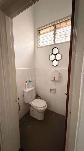 Shop / Office for Rent in Taman Molek (Johor Bahru) - Anson Chua - PropertyGuru.com.my