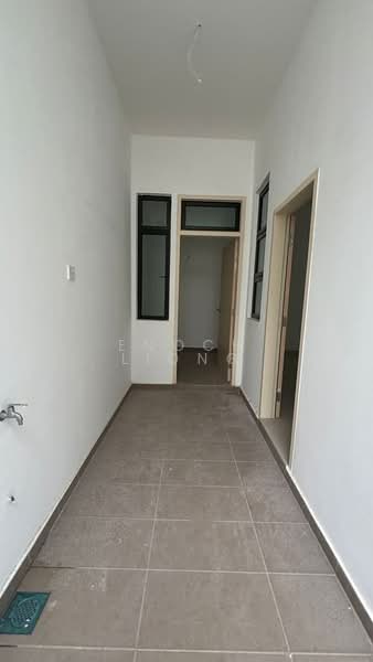 Rumah Kluster untuk Dijual di Austin (Johor Bahru) - Enoch Liong - Corridor - PropertyGuru.com.my