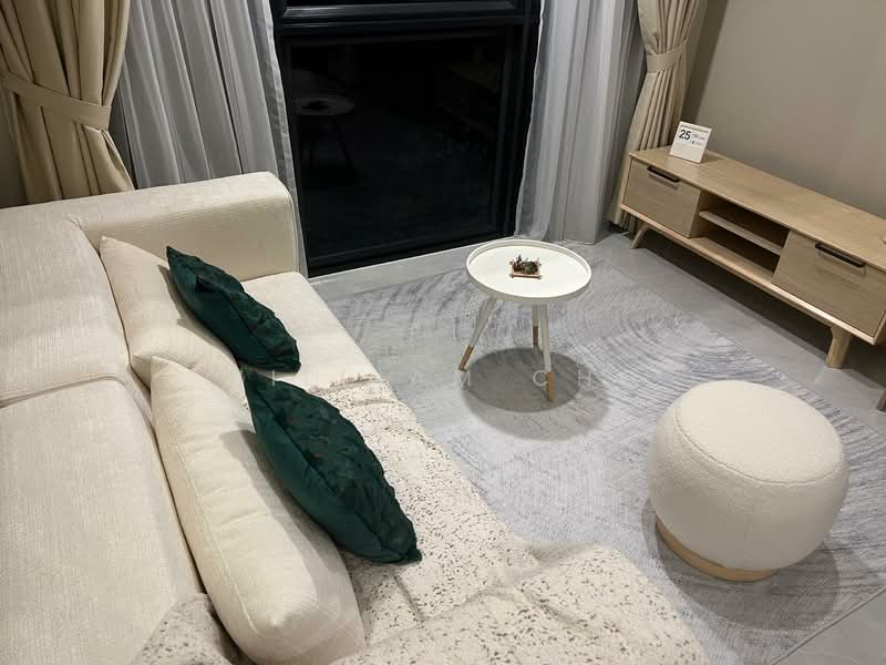 Servis Apartment untuk Dijual di Agile Bukit Bintang - William Cho - Living Room - PropertyGuru.com.my