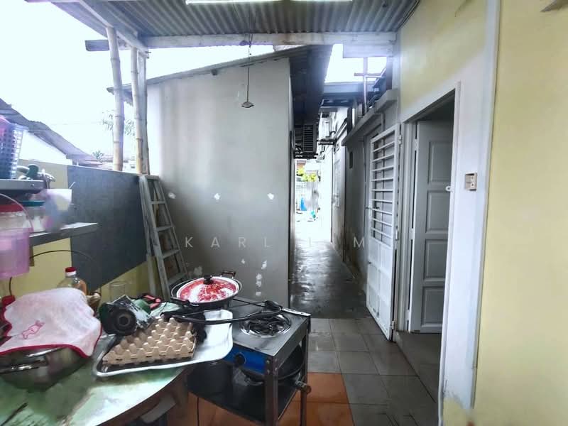 1-storey Terraced House for Sale in Taman Century (Johor Bahru) - Karl Lim - Exterior - PropertyGuru.com.my