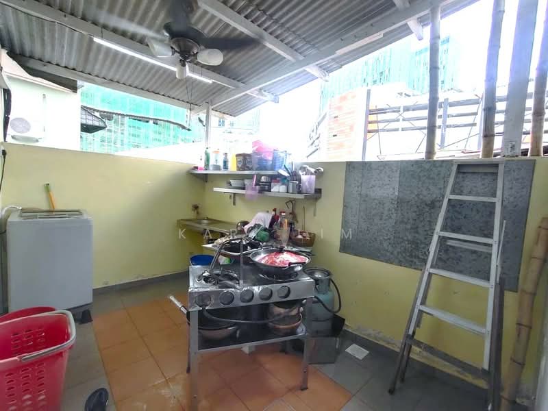 1-storey Terraced House for Sale in Taman Century (Johor Bahru) - Karl Lim - Kitchen - PropertyGuru.com.my