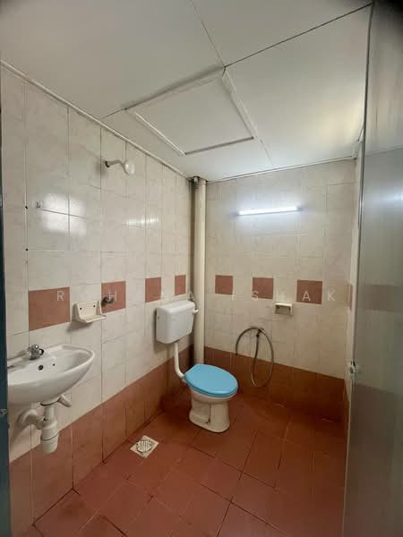 Pangsapuri untuk Dijual di Pangsapuri Mutiara Subang - Rohana Ishak - PropertyGuru.com.my