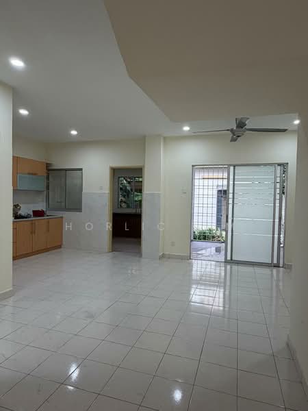 2-storey Terraced House for Sale in Taman Tasik Prima (Puchong) - Horlic Lim - Living Room - PropertyGuru.com.my