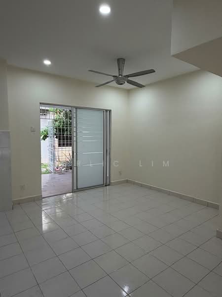 2-storey Terraced House for Sale in Taman Tasik Prima (Puchong) - Horlic Lim - Living Room - PropertyGuru.com.my