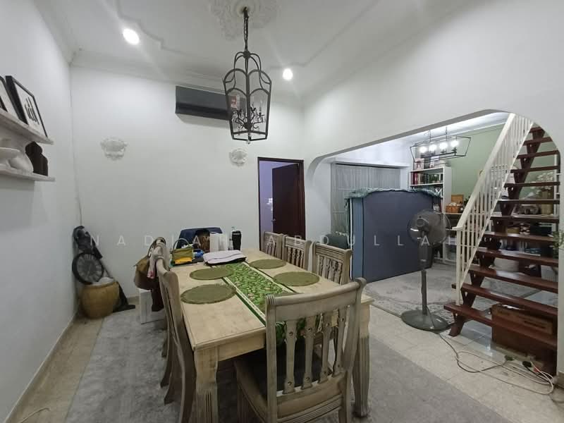 1-storey Terraced House for Sale in Taman Tun Dr Ismail (Kuala Lumpur) - Nadiah Abdullah - Dining Room - PropertyGuru.com.my