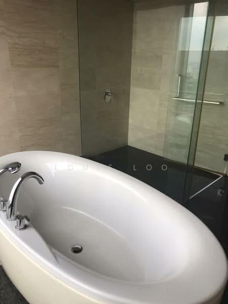 Servis Apartment untuk Dijual di Pavilion Residences - Louie Loo - Bathroom - PropertyGuru.com.my