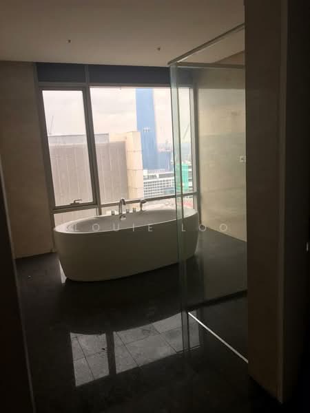 Servis Apartment untuk Dijual di Pavilion Residences - Louie Loo - Bathroom - PropertyGuru.com.my
