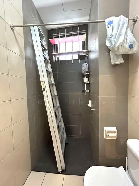 Office for Rent in Kota Kemuning (Shah Alam) - Michelle Lee - Bathroom - PropertyGuru.com.my