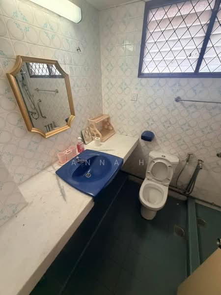 Rumah Banglo untuk Dijual di Kemensah Heights (Ulu Kelang) - Anna H - Bathroom - PropertyGuru.com.my