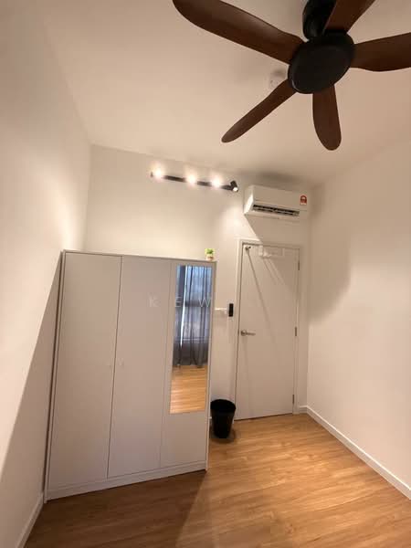 Kondominium untuk Disewa di Trinity Wellnessa - Kew . - Bedroom - PropertyGuru.com.my