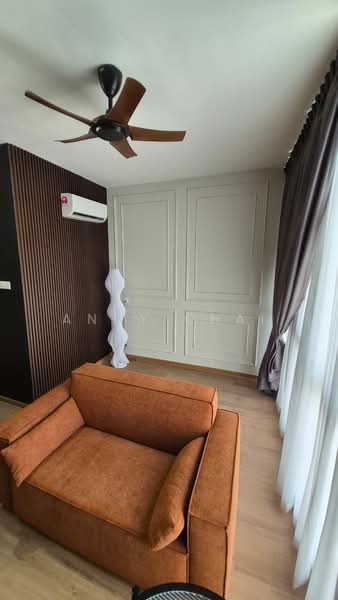 Servis Apartment untuk Disewa di Armani Raja Uda - Andy Chai - Living Room - PropertyGuru.com.my