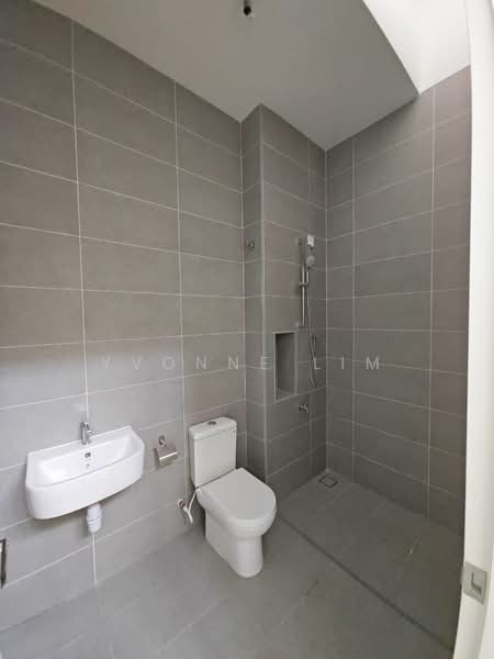2-storey Terraced House for Sale in Masai (Johor) - Yvonne Lim - Bathroom - PropertyGuru.com.my