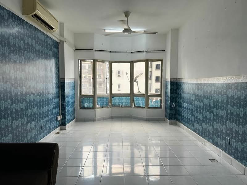 Condominium for Rent at Dwi Mahkota - Stephanie Yap - Living Room - PropertyGuru.com.my