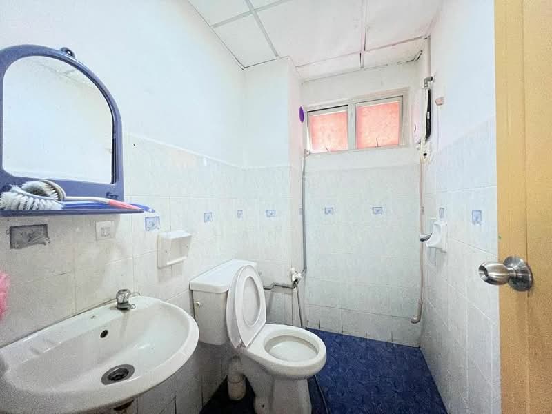 Condominium for Rent at Dwi Mahkota - Stephanie Yap - Bathroom - PropertyGuru.com.my